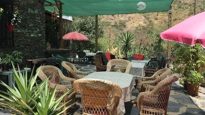Country house Casa La Ladera Guest House Valor